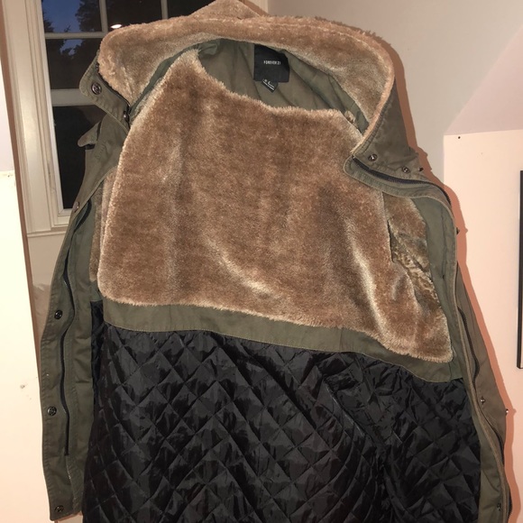 Forever 21 winter coat - Picture 3 of 3